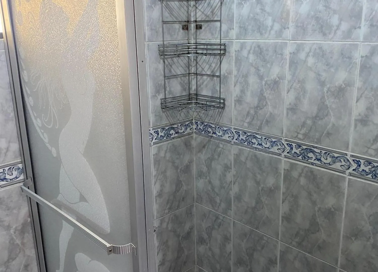 Elegante Y Exclusiva Suite Con Terraza De Dos Dormitorios Cuenca 0*,  Ekvador